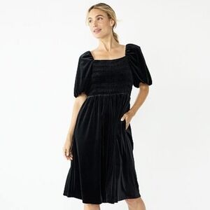 Draper James Women's Large Black Velvet Puff Sleeves Smoked Skater Dress NWT